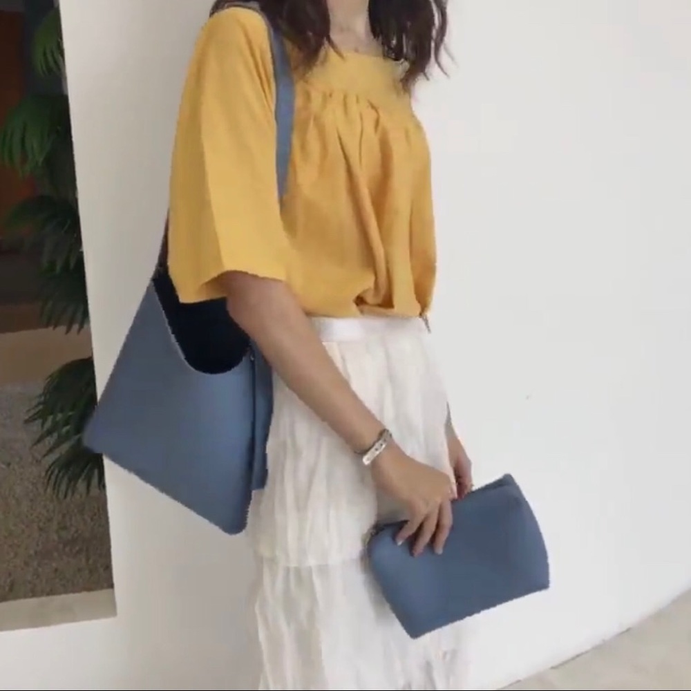 Minimalist luxury shoulder bag